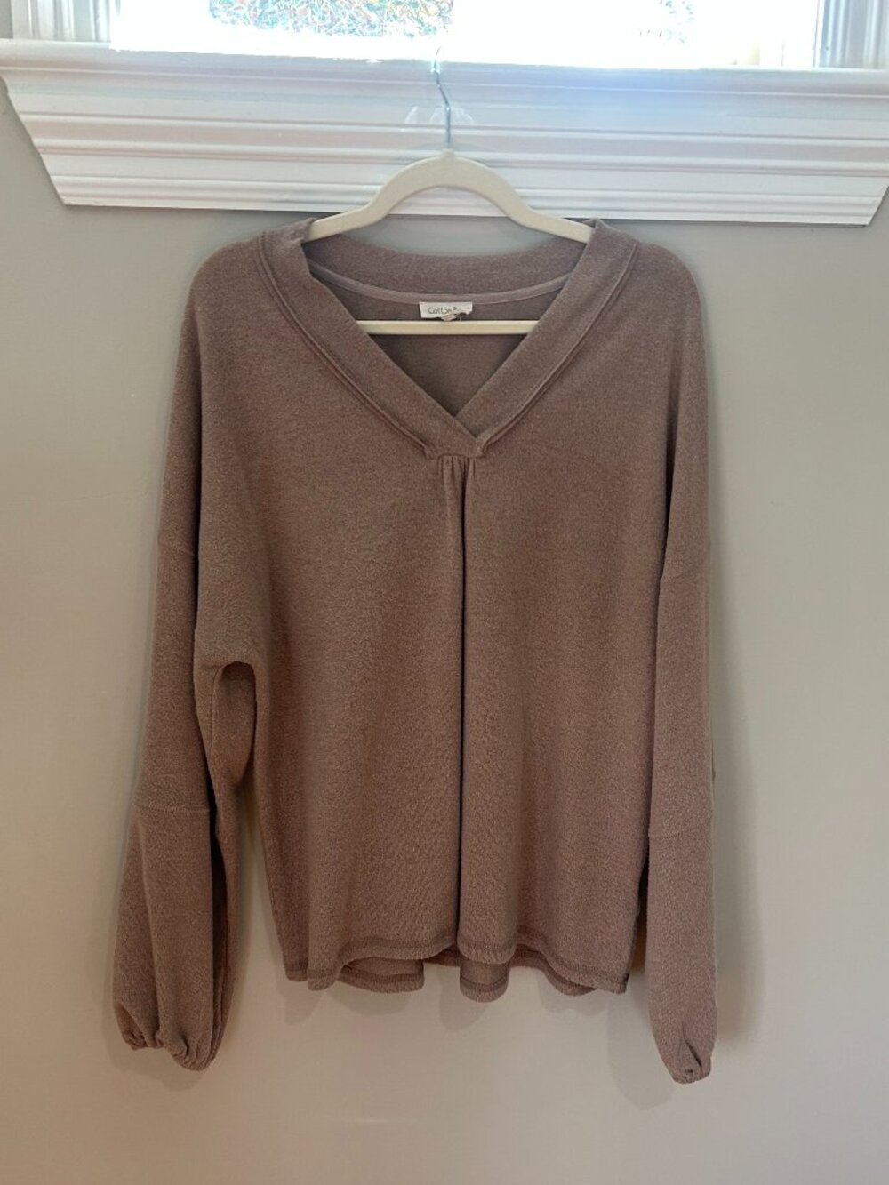 Cotton Bleu Taupe V-Neck Oversized Dolman Sleeve Top Small